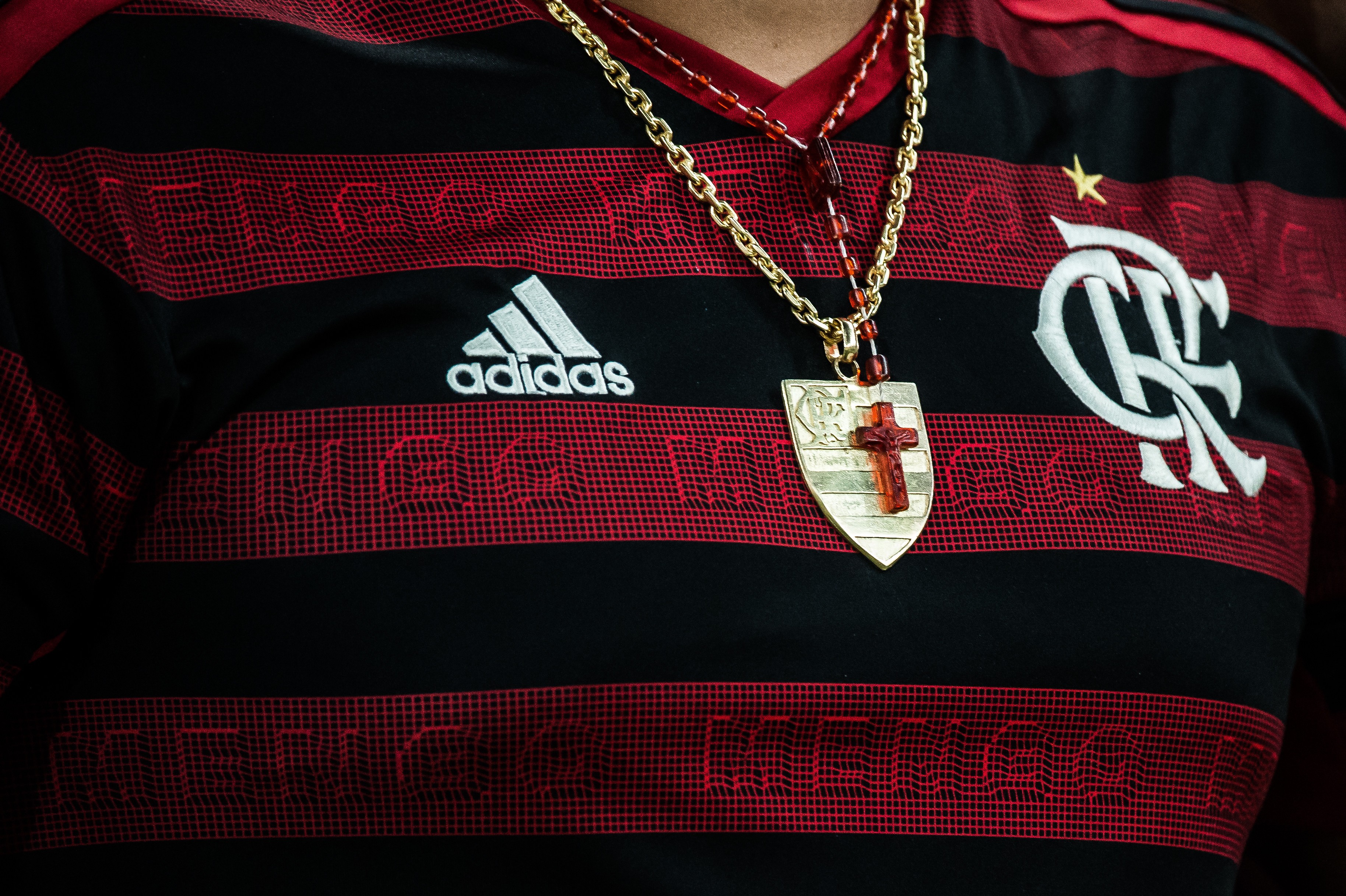 A parceria entre Flamengo e Adidas pode ser ampliada a 2025