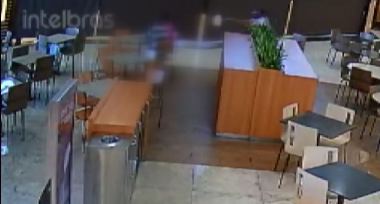 Polícia suspeita que tiroteio em shopping seja por briga entre grupos de traficantes de drogas de Rolândia