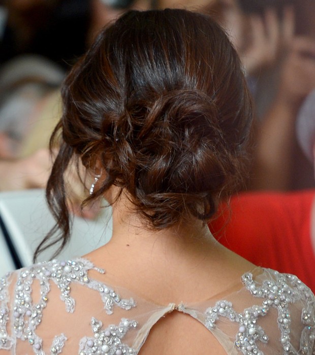 Penteado de festa em 5 minutos - Quem | QUEM Inspira