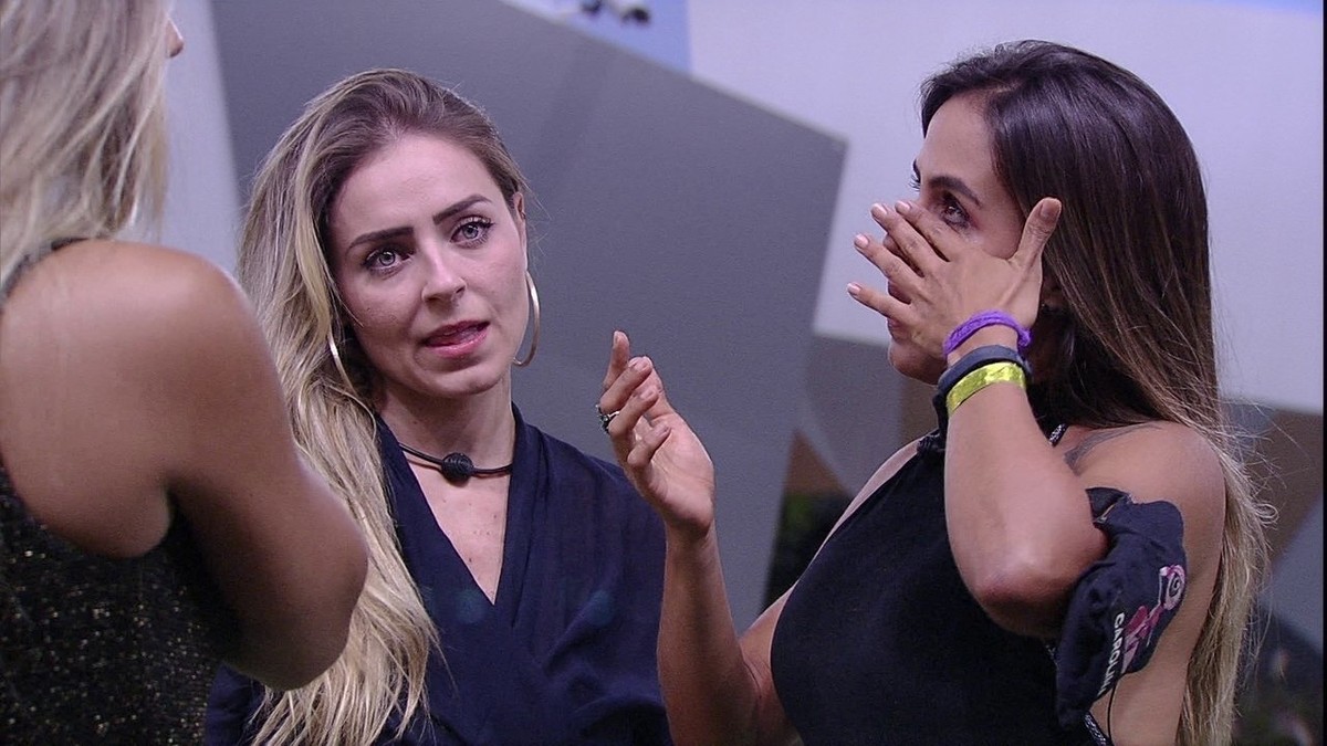 Paula Fala Sobre Elimina O De Elana Merecia Ter Ficado Com A Gente