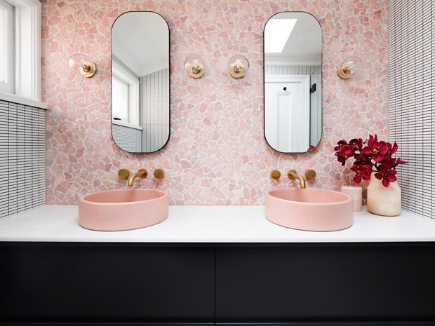 Pia para banheiro dupla: 6 modelos para inspirar a decoração do seu banheiro (Foto:  )