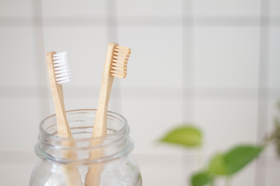 Escovar os dentes antes ou depois do café da manhã? O que fazer e o que não fazer para uma higiene bucal perfeita