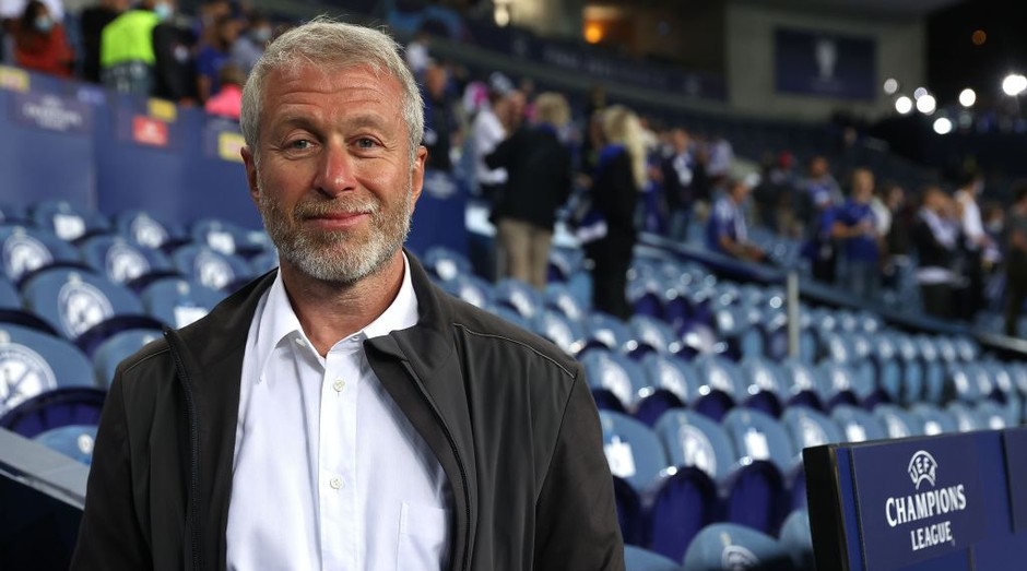 Qual é a fortuna de Roman Abramovich?