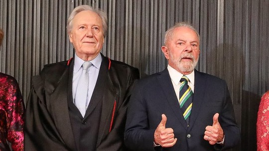 Lula e Lewandowski juntos. E os candidatos ao Supremo ficam tensos