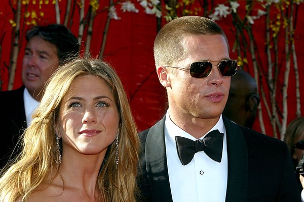 Na época em que se casaram, em 2000, Brad Pitt e Jennifer Aniston eram o casal mais famoso de Hollywood. A cerimônia custou 2,2 milhões de reais, e 110 mil foram gastos só com as flores da decoração (Foto: Getty Images)