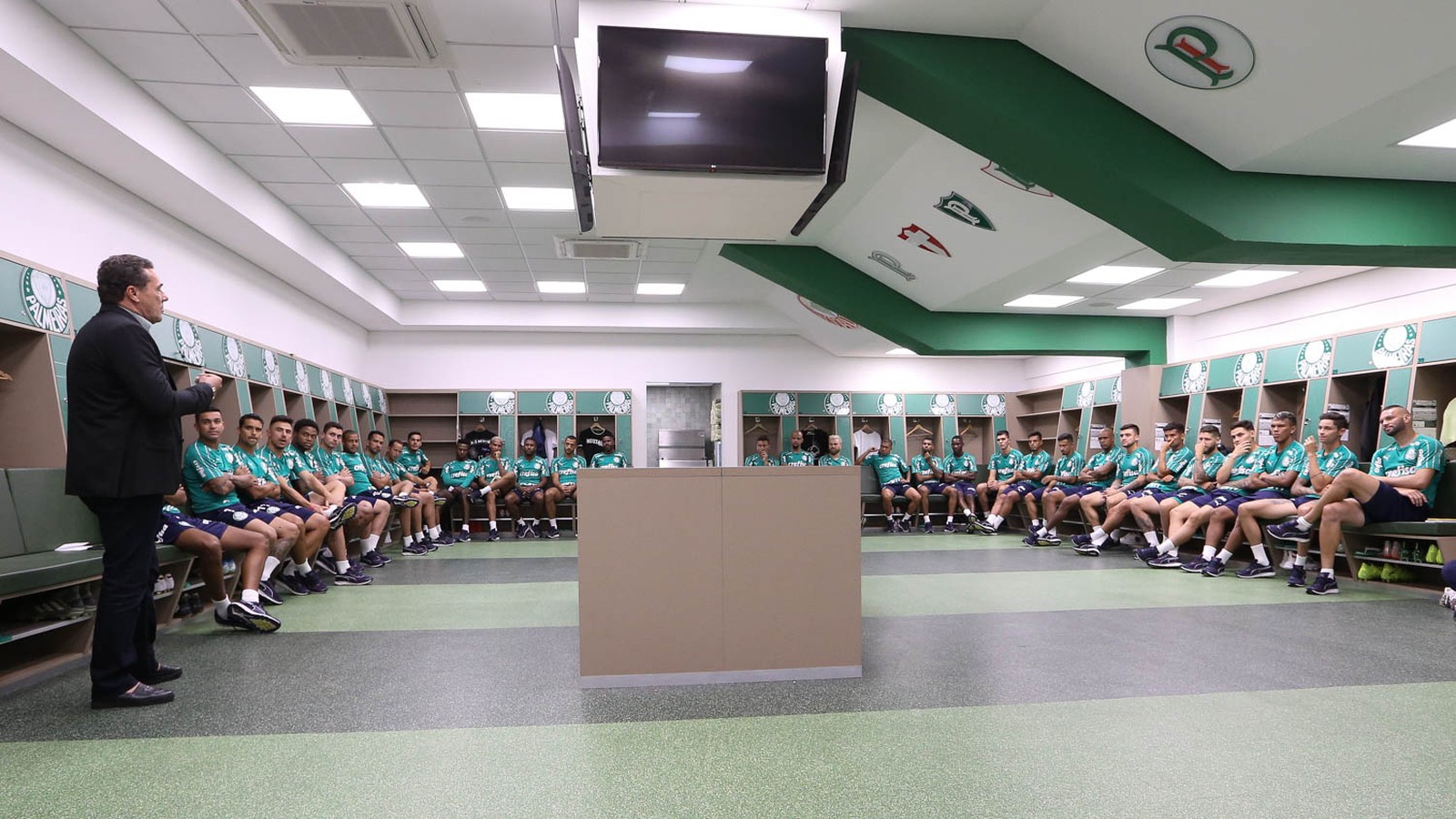 Jogadores do Palmeiras deixam de ganhar 'bolada' por partida disputada por conta da paralisação