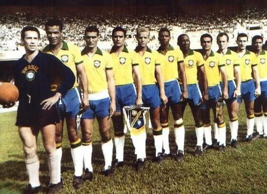 O time do Palmeiras representou a seleção brasileira em jogo contra o Uruguai, pela inauguração do Mineirão