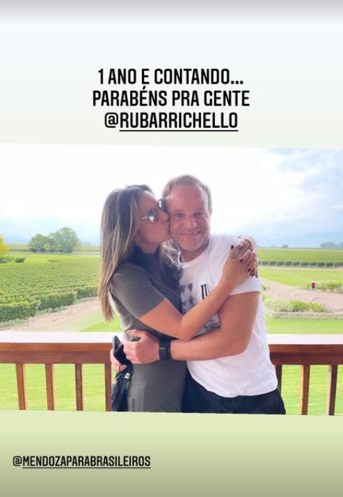 Paloma Tocci celebra um ano de namoro com Rubens Barrichello (Foto: reprodução/instagram)