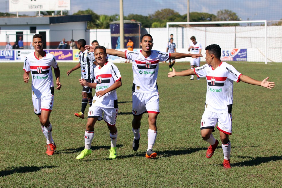 Sub-17 do Botafogo-SP foi até a terceira fase do estadual em 2019. Nesta ano, ainda não jogou — Foto: José Bazzo/Agência Botafogo