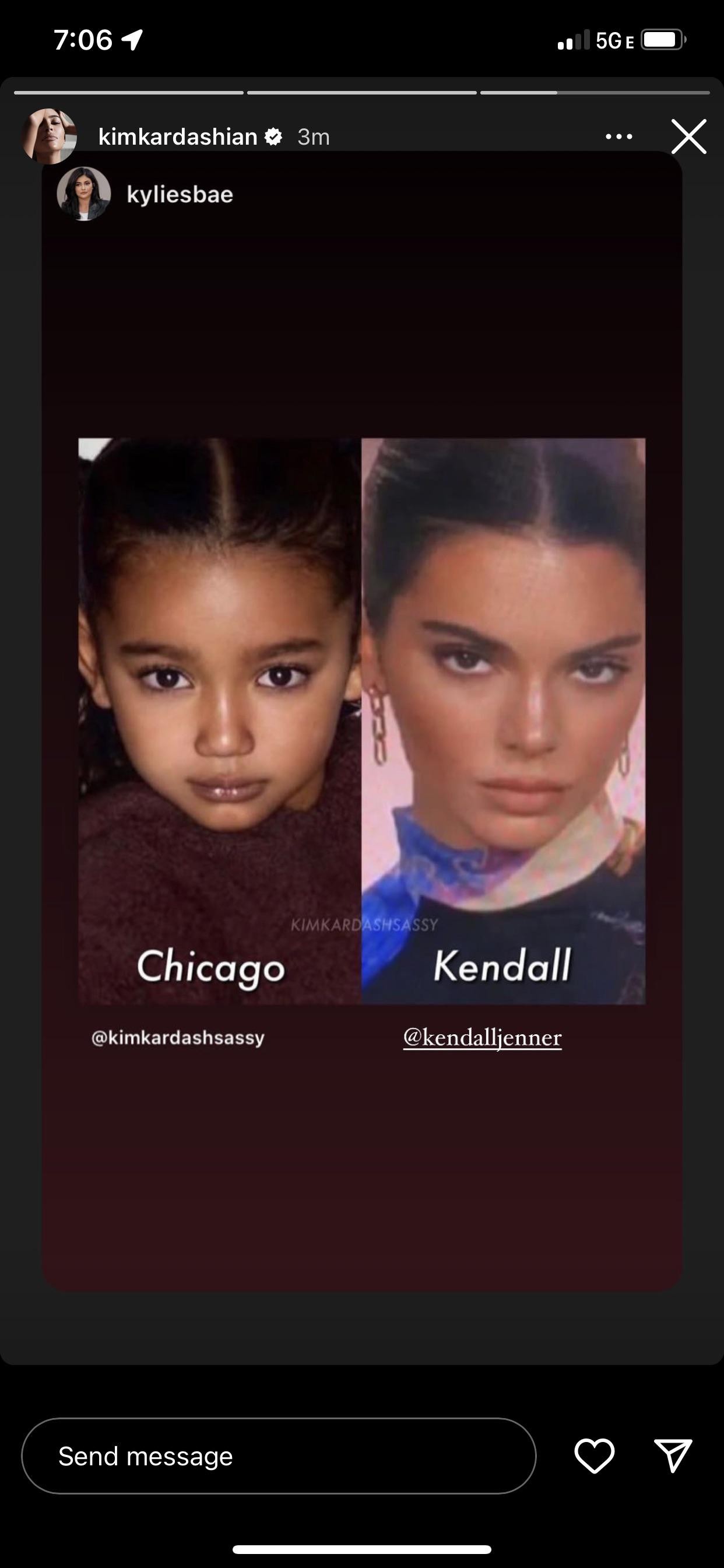 Story Kim Kardashian comparando filha