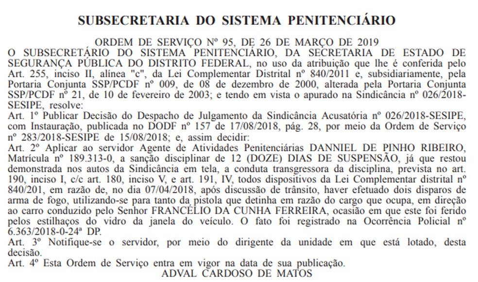 Diário Oficial do DF publica suspensão, por 12 dias, do agente de atividades penitenciárias Danniel de Pinho Ribeiro — Foto: DODF/Reprodução