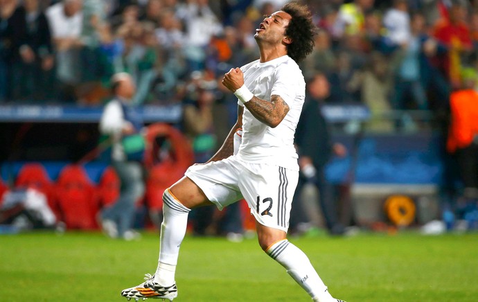 Marcelo comemora gol do Real Madrid contra o Atlético de Madrid (Foto: Agência Reuters)