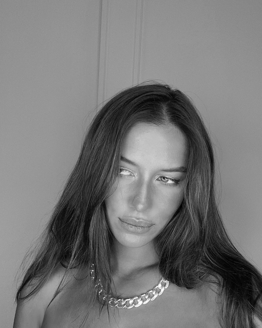 A modelo alemã Nicole Poturalski (Foto: reprodução instagram)