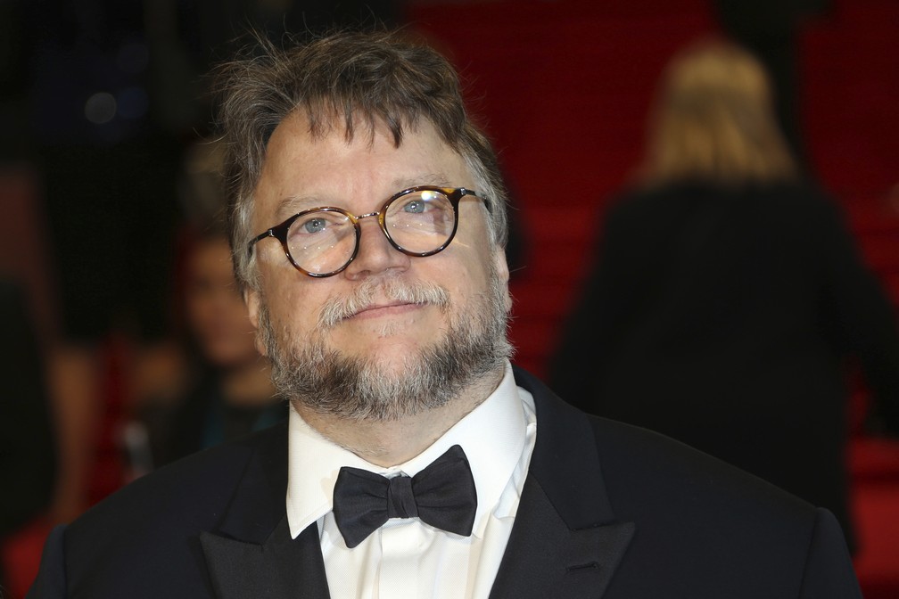 Guillermo del Toro no tapete vermelho do Bafta 2018 (Foto: Joel C Ryan/Invision/AP)
