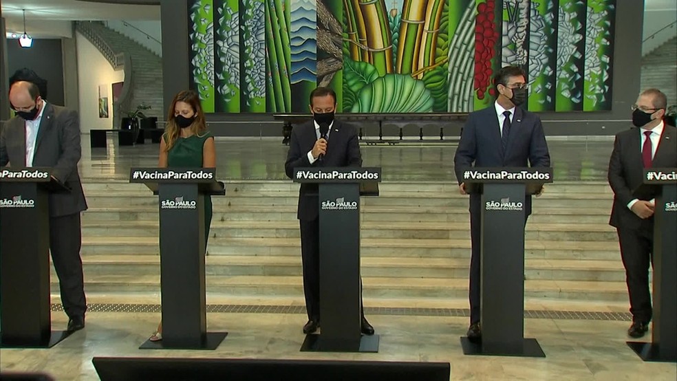 Coletiva Governo de SP — Foto: Reprodução/TV Globo