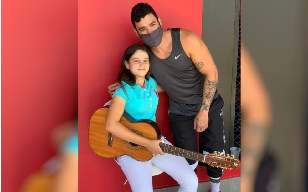 Após vídeo com Gusttavo Lima, menina cantora ganha mais de 200 mil  seguidores e se assusta com repercussão: 'Surreal' | Goiás | G1