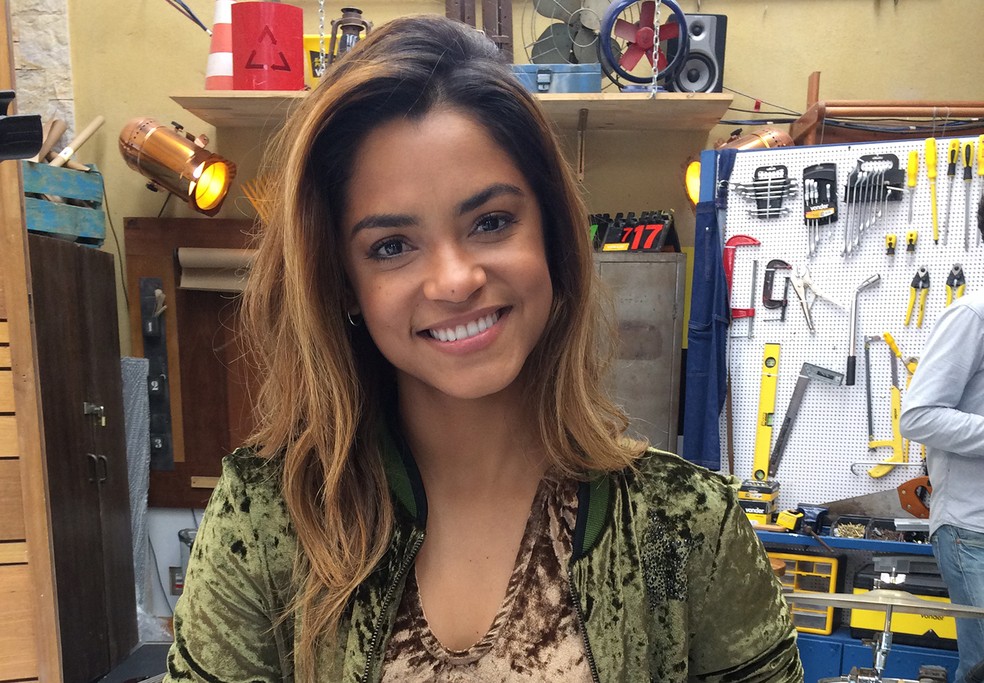 Lucy Alves é Eunice (Foto: Paula Oliveira / Gshow)