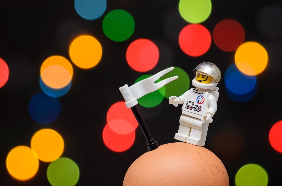 Estudo da LEGO e da Harris Poll mostra que crianças preferem ser youtubers do que astronautas (Foto: Pixabay/Mar_d/Creative Commons)