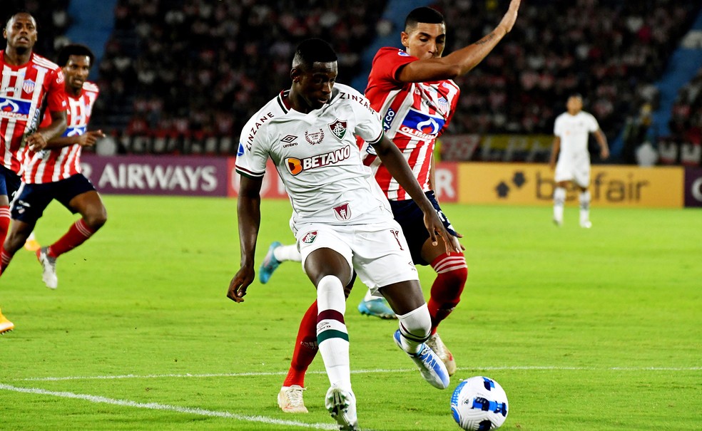 Luiz Henrique no jogo contra o Junior Barranquilla � Foto: FOTO DE MAILSON SANTANA/FLUMINENSE FC
