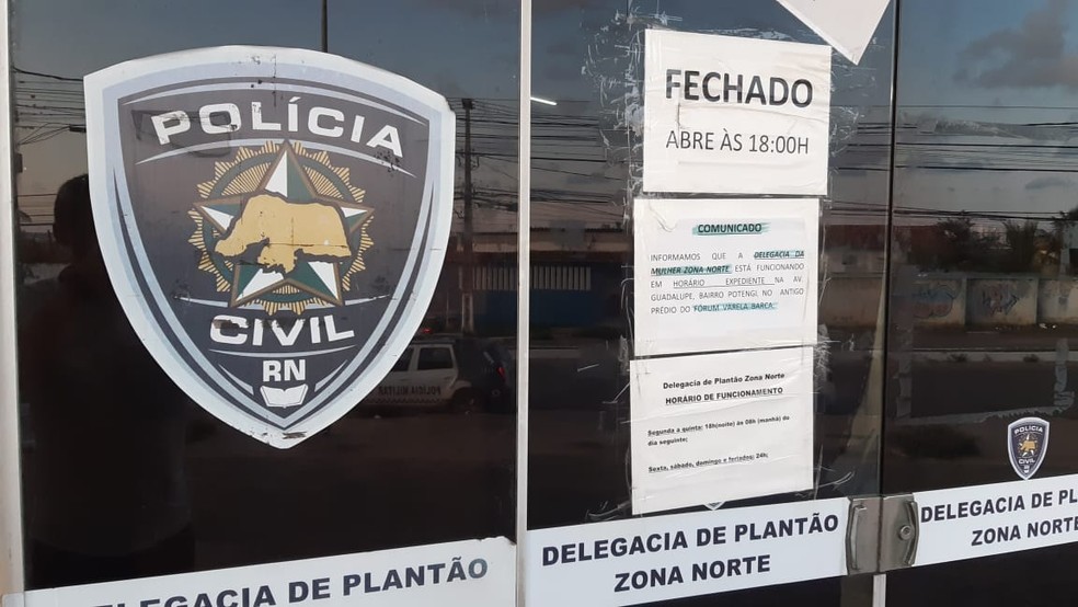 Delegacia de Plantão Zona Norte está fechada em Natal — Foto: Sérgio Henrique Santos/Inter TV Cabugi