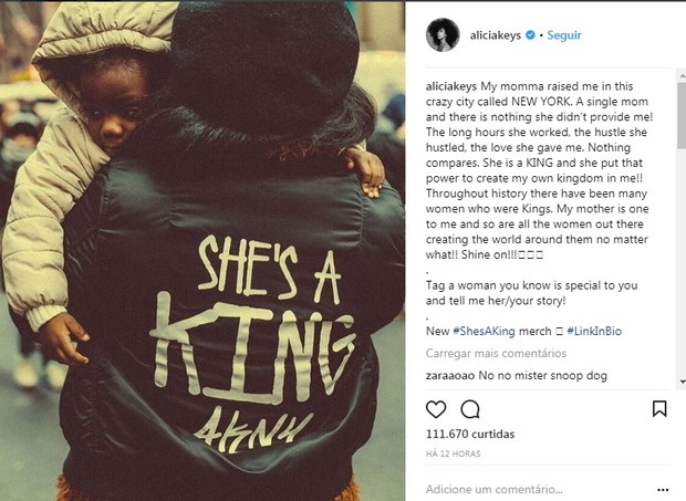 Alicia Keys posta foto com a filha e faz homenagem à sua mãe (Foto: Reprodução Instagram)