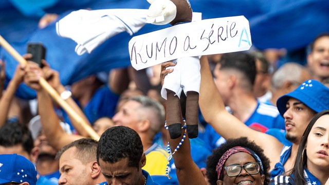 Torcida do Cruzeiro comemora boa campanha; Série A