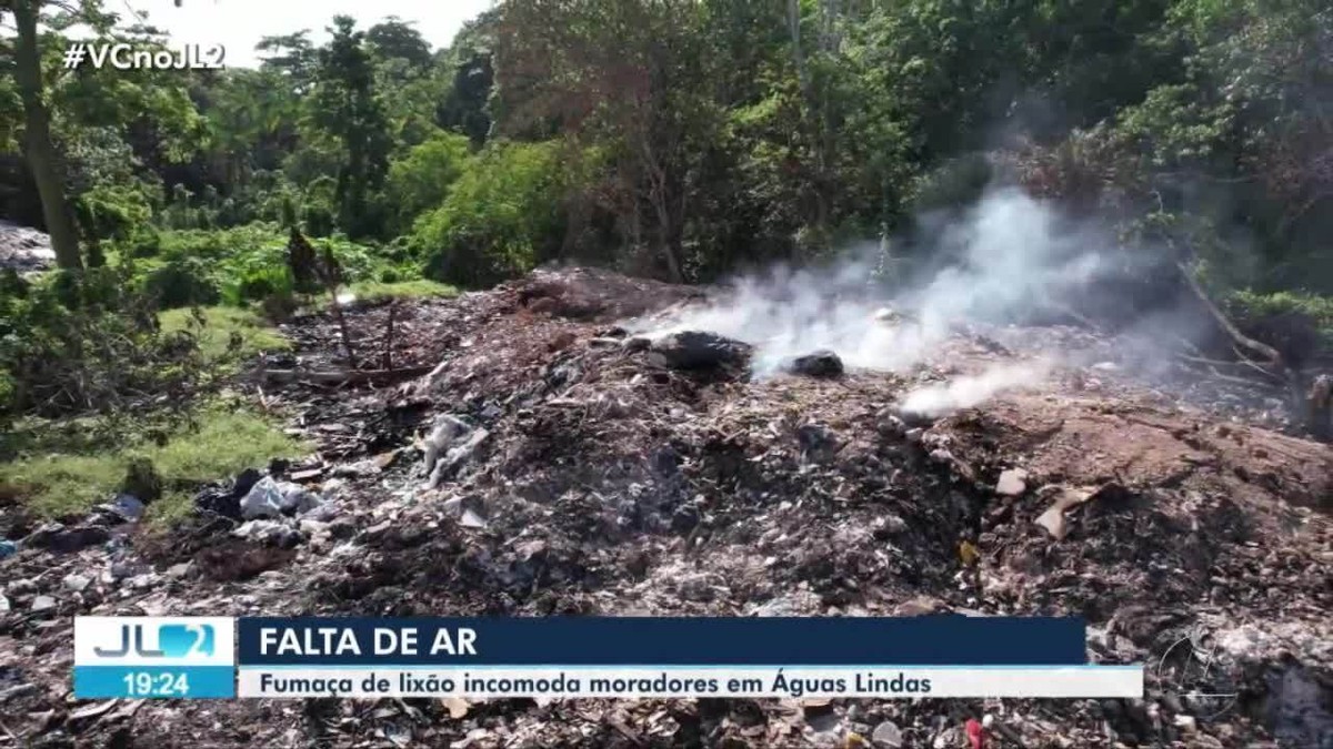 Fumaça de antigo lixão incomoda moradores de Águas Lindas, em Ananindeua