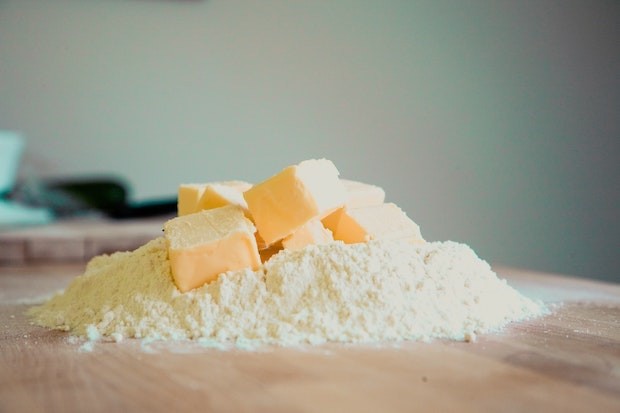 A manteiga é o coringa em muitas receitas  (Foto: Pexels / Markus Spiske / CreativeCommons)