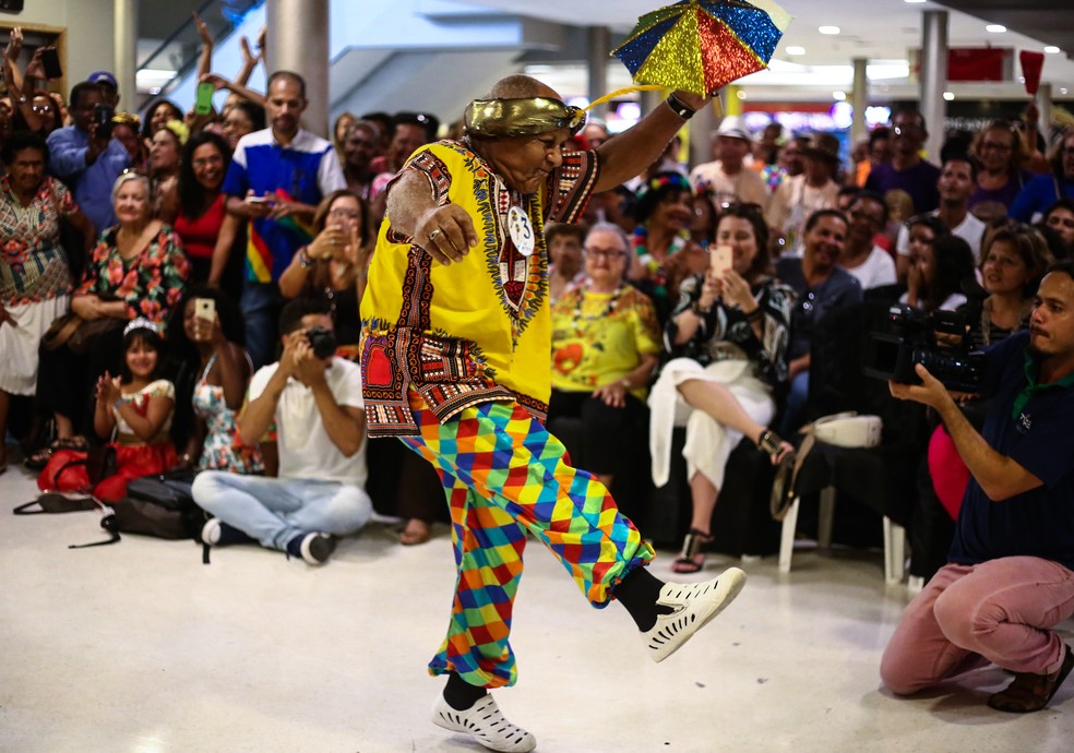 Coreografia de frevo é um dos critérios avaliados pelo corpo de jurados no concurso — Foto: Bruno Campos/Divulgação