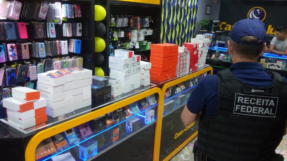 Receita Federal apreende 761 celulares de marca chinesa em ...