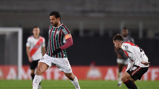 Fred em atuação pelo Fluminense contra o River Plate