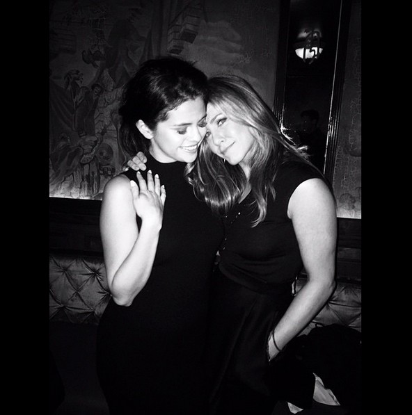 Jennifer Aniston e Selena Gomez (Foto: Reprodução/Instagram)