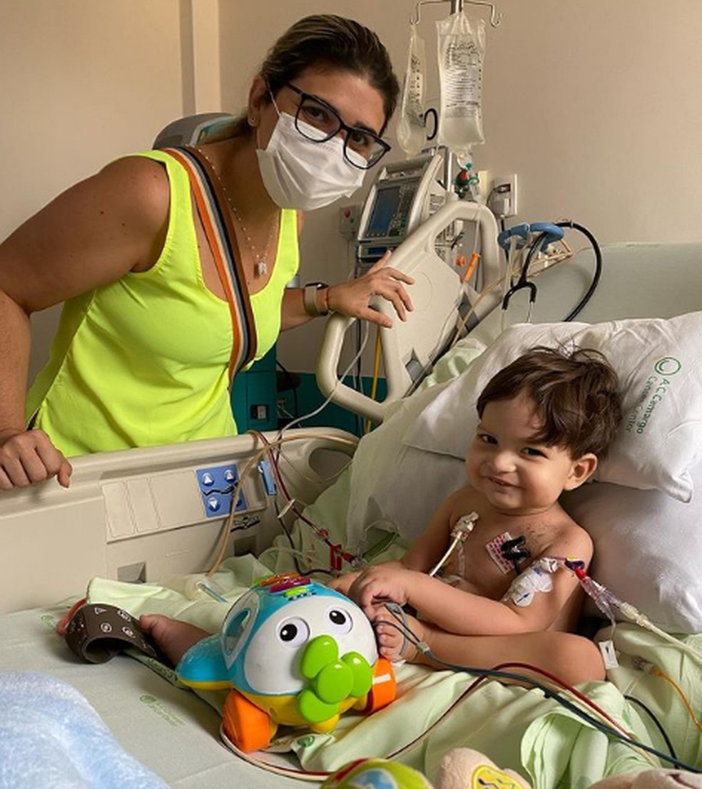 Setembro Verde: Professora doa parte de fígado para salvar vida de filho de amiga no Piauí — Foto: Reprodução