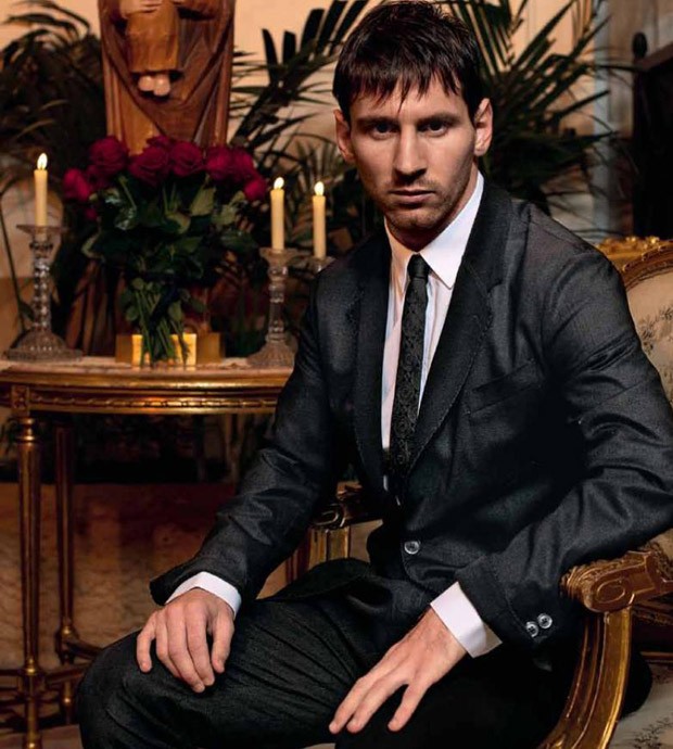 Messi em dia de modelo (Foto: Site oficial Dolce &amp; Gabbana)
