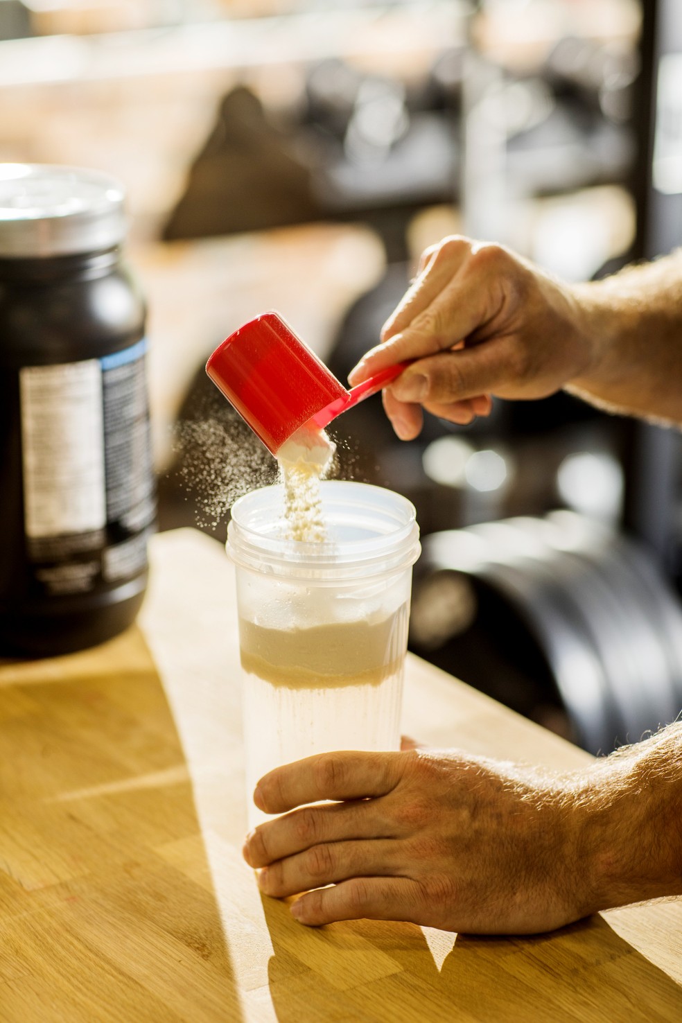 Whey protein: suplementação pode ser usada como estratégia em dietas para emagrecer, ganhar massa muscular e combater diabetes tipo 2 — Foto: iStock Getty Images