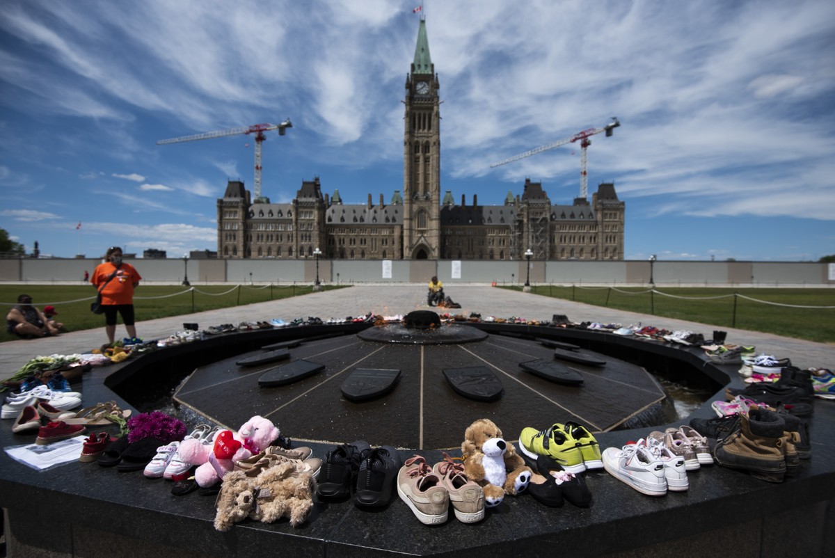 Canada flies flags on half-mast for children killed at a former boarding school |  Scientist