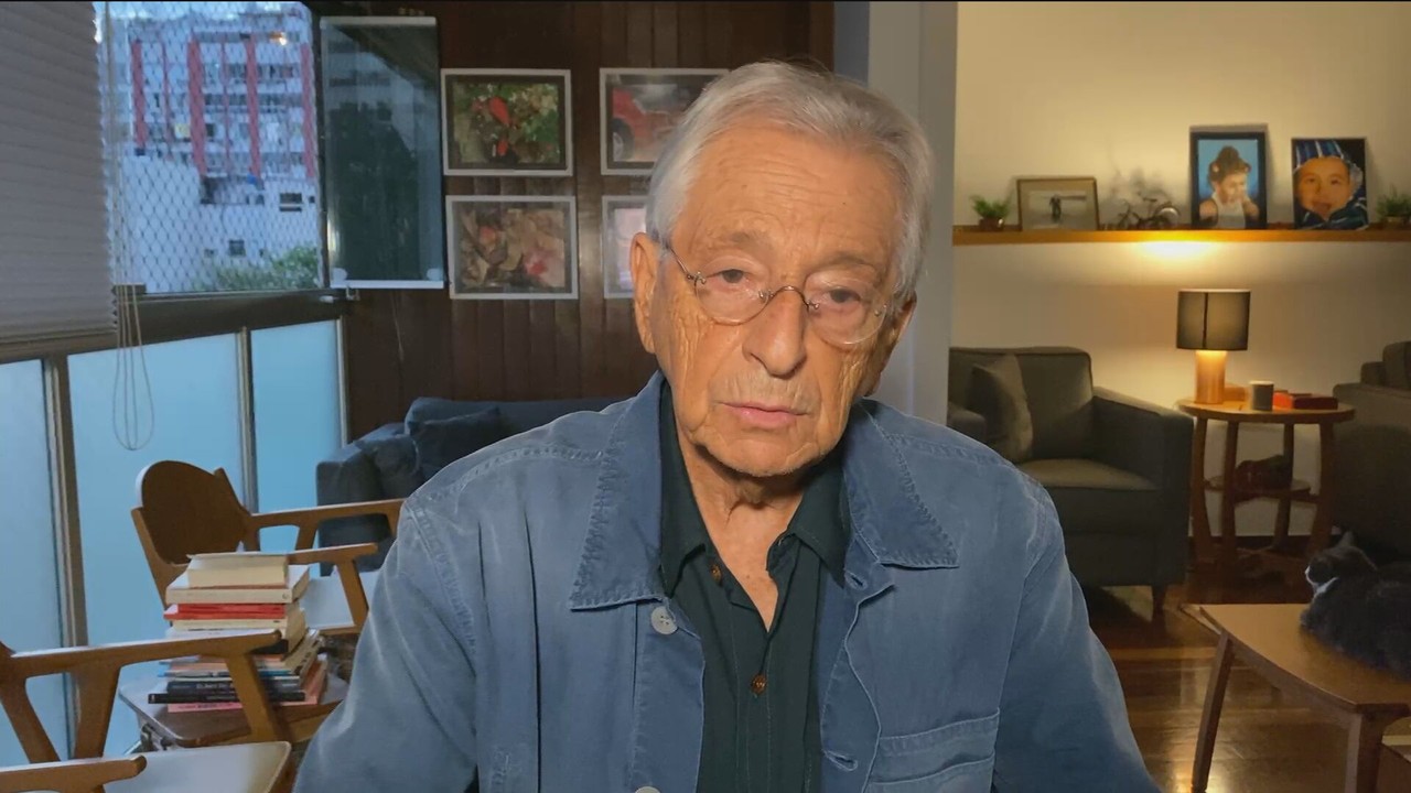 Gabeira: ‘Na Câmara, Bolsonaro defendeu o fuzilamento de FHC e nada aconteceu com ele’