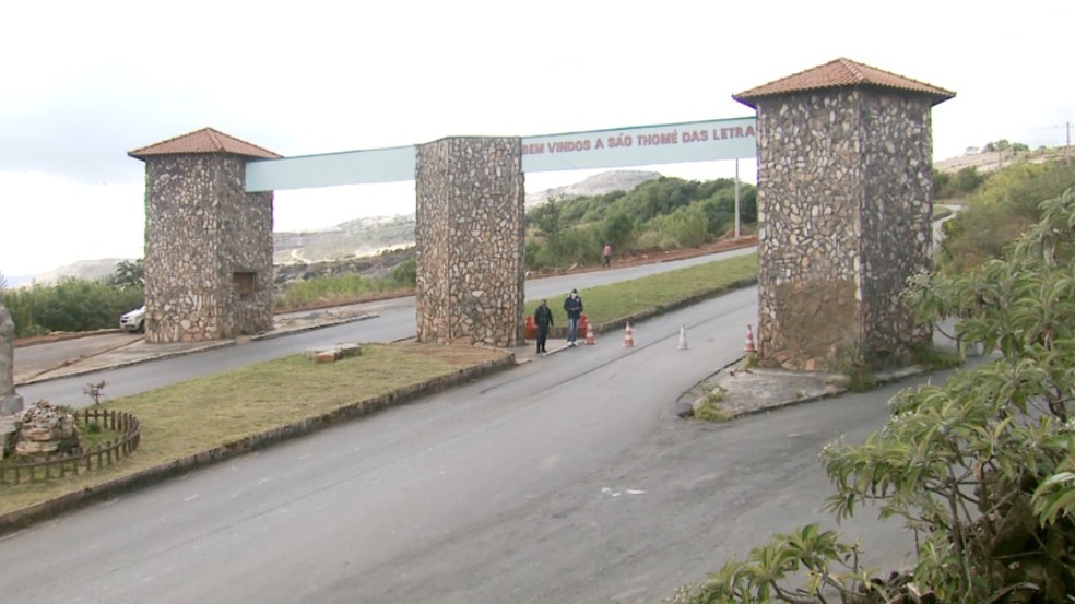 São Tomé das Letras (MG) está novamente fechada para turistas — Foto: Reprodução/EPTV