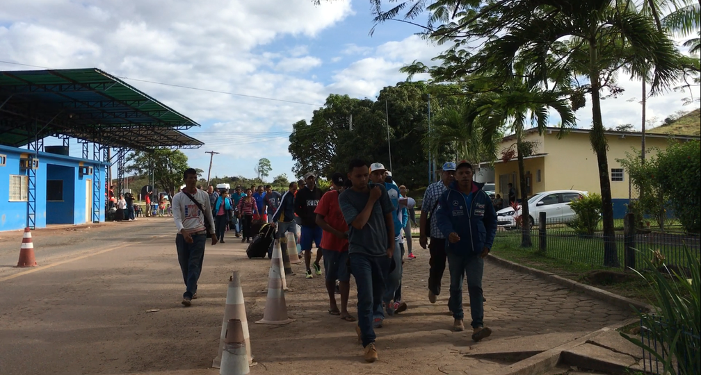 Segundo dados da PF divulgados pela Casa Civil, 127 mil venezuelanos entraram no Brasil pela fronteira em Roraima entre 2015 e junho de 2018; 53% deixaram o país (Foto: Emily Costa/G1 RR/Arquivo )