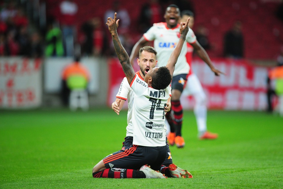 Vitinho comemora após gol contra o Inter �- Foto: Wesley Santos / Agência PressDigital