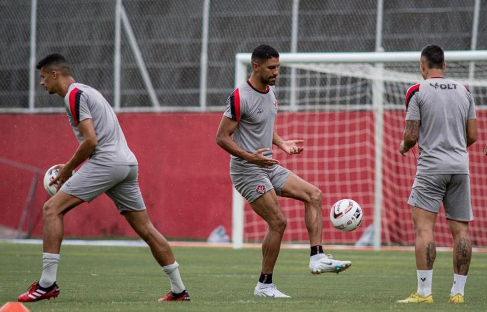 Vitória busca o primeiro resultado positivo no estadual — Foto: Pietro Carpi/EC Vitória