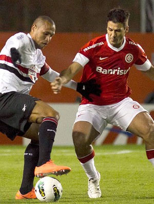 Por cartões, Luis Fabiano deverá ser multado pela diretoria do São Paulo