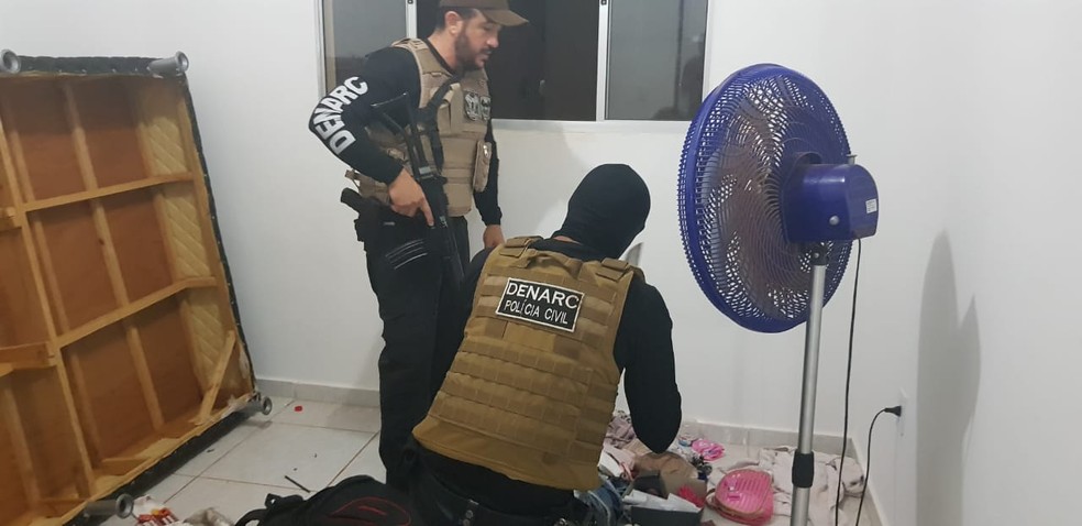 Polícia encontrou drogas em apartamentos populares — Foto: Divulgação/Polícia Civil