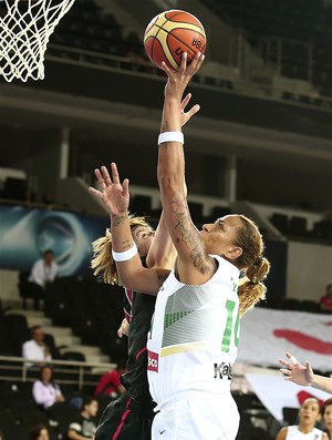 Erika seleção brasileira de Basquete (Foto: Divulgação / FIBA)