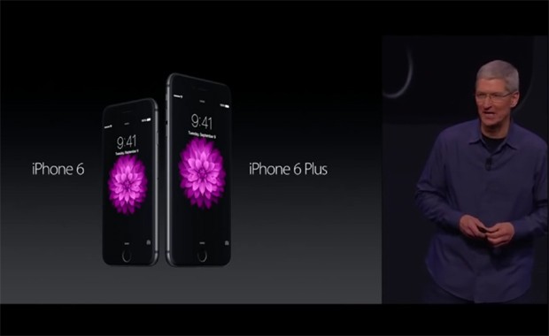 O CEO da Apple, Tim Cook, durante o lançamento do iPhone 6 (Foto: Reprodução / YouTube)