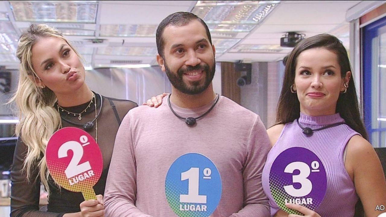 Sarah Andrade, Gil do Vigor e Juliette Freire no BBB21 (Foto: Reprodução/TV Globo)