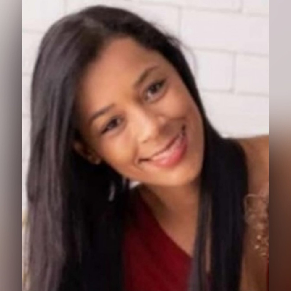 Angélica Ferreira de Souza estava grávida de 4 meses e morreu de Influenza — Foto: Reprodução