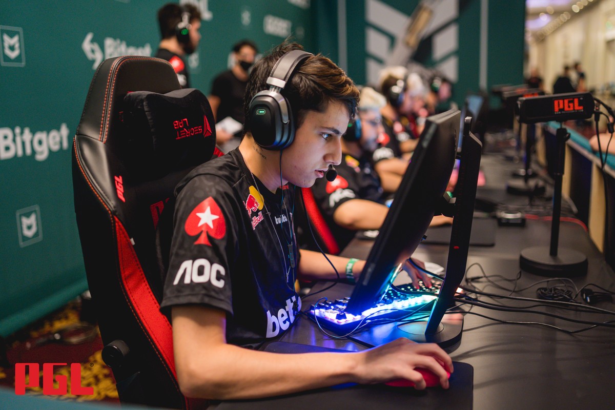 CS:GO: FURIA vence G2 e segue para as semifinais da IEM Dallas 2022