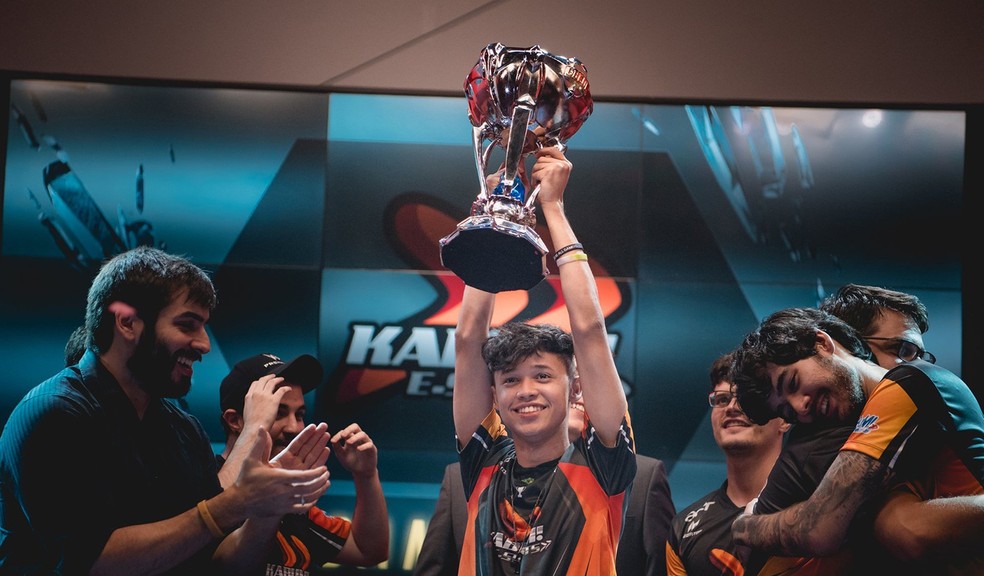 TitaN já é bicampeão brasileiro com apenas 18 anos de idade — Foto: Divulgação/Riot Games