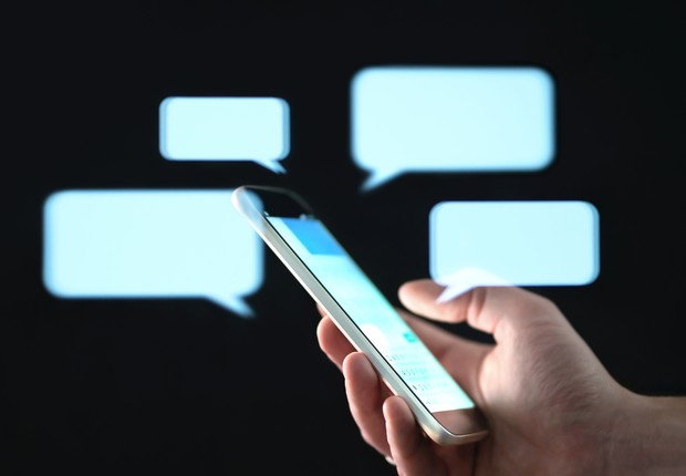 Atendimento virtual, bot, celular (Foto:  Tero Vesalainen via Getty Images)